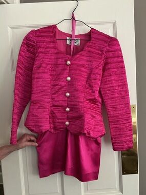 Opening Night Women's Hot Pink Skirt with Peplum Jacket Size 6